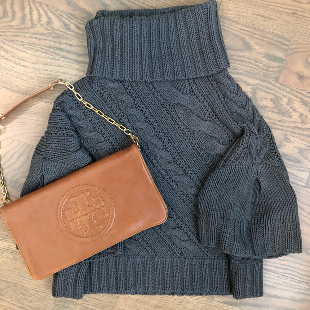 Theory chunky grey sweater